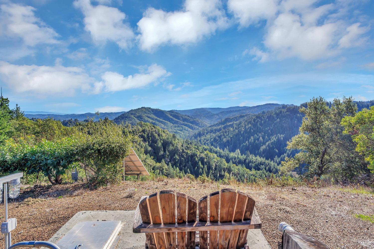 Detail Gallery Image 32 of 37 For 19711 Old Cazadero Rd, Guerneville,  CA 95446 - 5 Beds | 4 Baths