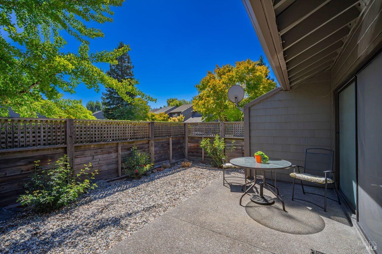 Detail Gallery Image 41 of 45 For 8401 Valley View Ct, Sebastopol,  CA 95472 - 2 Beds | 1/1 Baths