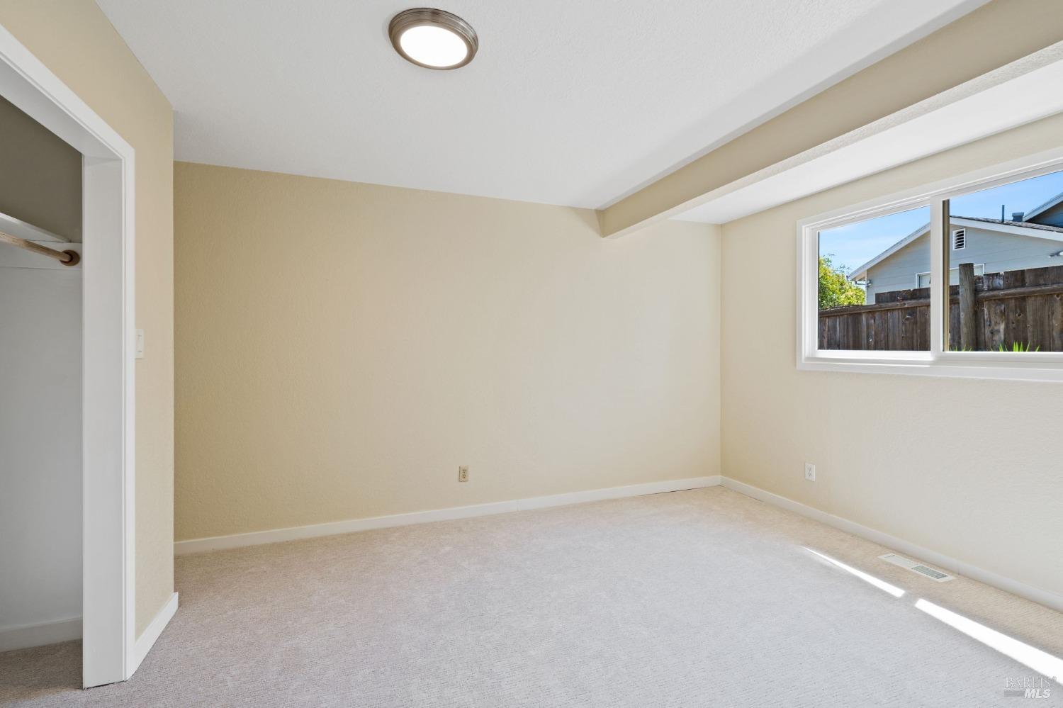 Detail Gallery Image 22 of 34 For 5917 Montecito Blvd, Santa Rosa,  CA 95409 - 3 Beds | 2 Baths