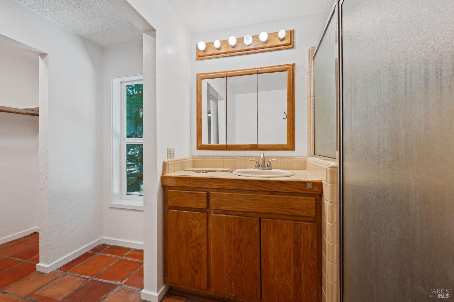 Detail Gallery Image 25 of 34 For 5917 Montecito Blvd, Santa Rosa,  CA 95409 - 3 Beds | 2 Baths