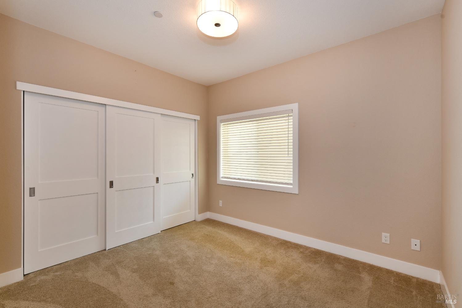 Detail Gallery Image 33 of 47 For 2051 Stonefield Ln, Santa Rosa,  CA 95403 - 3 Beds | 2/1 Baths