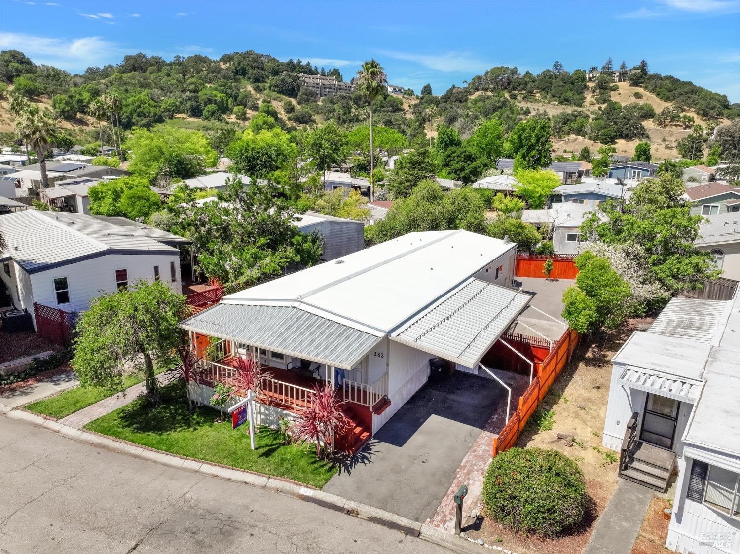 Detail Gallery Image 23 of 26 For 353 Yosemite Rd, San Rafael,  CA 94903 - 3 Beds | 2 Baths