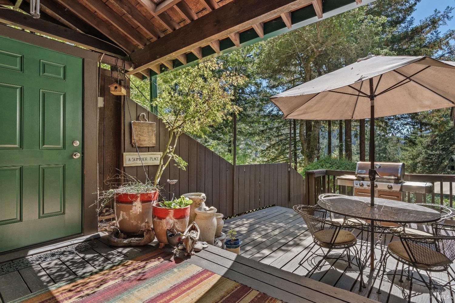 Detail Gallery Image 5 of 34 For 17815 Old Monte Rio Rd, Guerneville,  CA 95446 - 2 Beds | 1/1 Baths