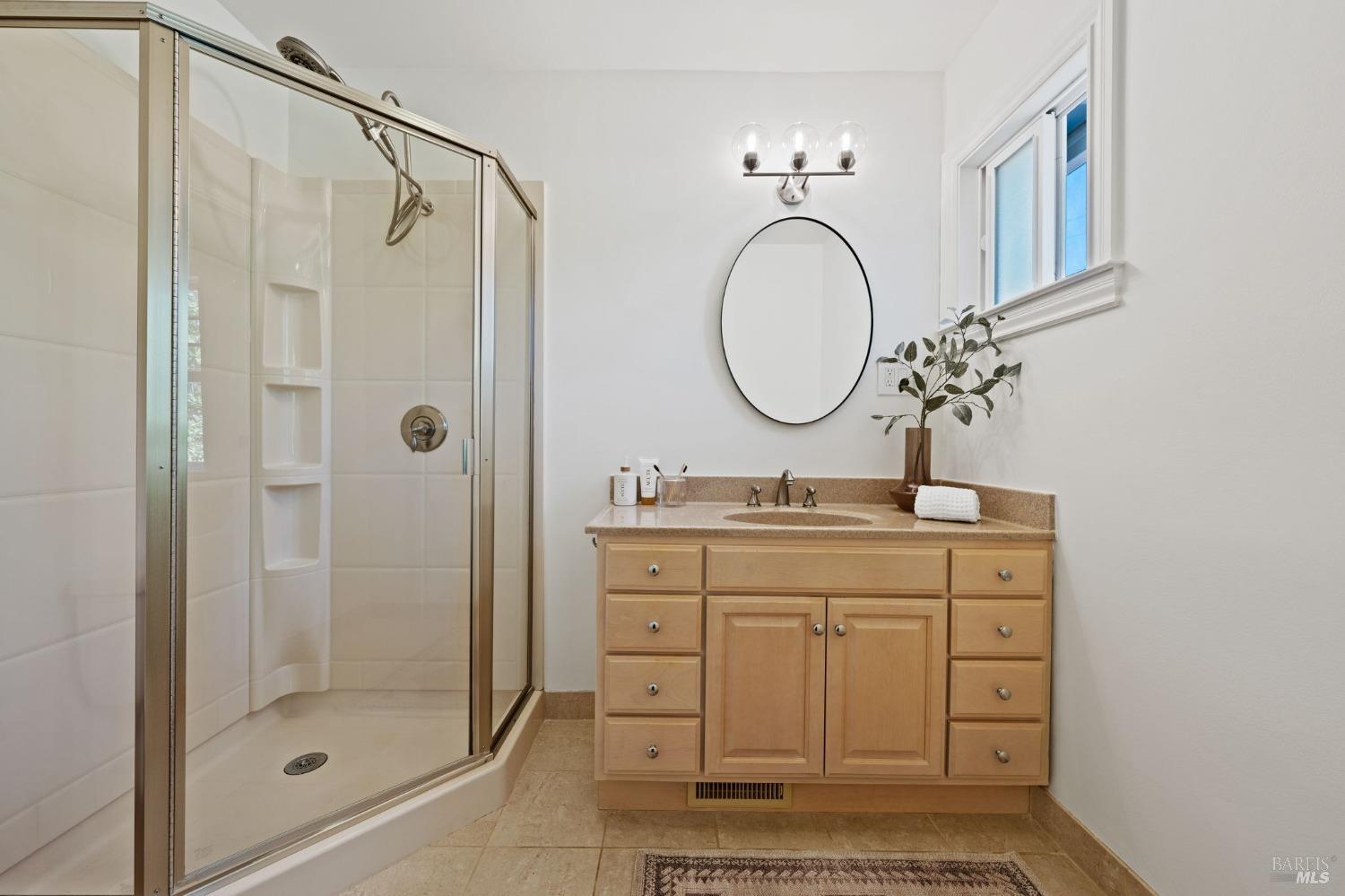 Detail Gallery Image 19 of 25 For 2376 Dominic Dr, Novato,  CA 94947 - 3 Beds | 2 Baths