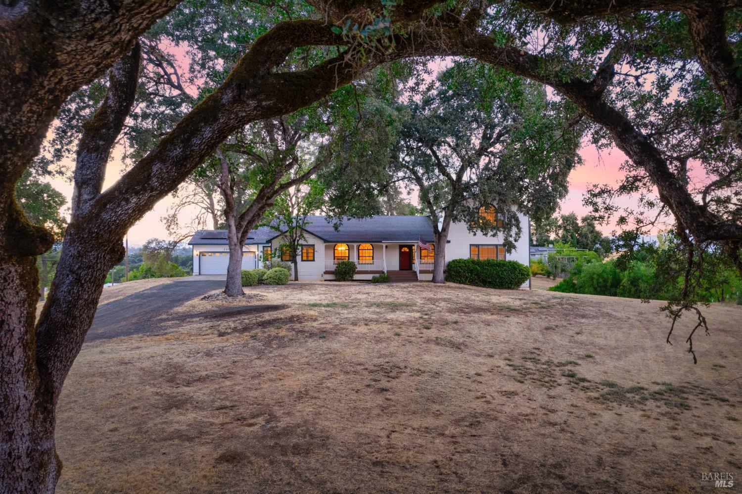 Detail Gallery Image 59 of 68 For 2210 Cedar Hill Way, Lakeport,  CA 95453 - 5 Beds | 3 Baths