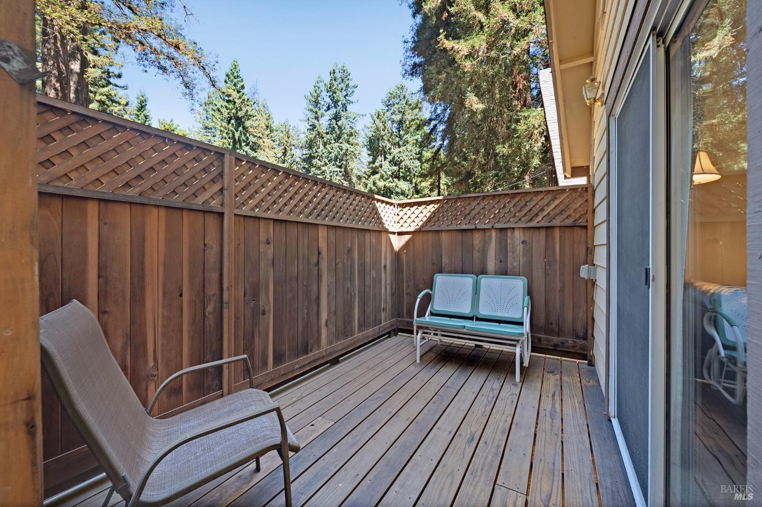 Detail Gallery Image 20 of 34 For 14529 Canyon 2 Rd, Guerneville,  CA 95446 - 3 Beds | 2 Baths