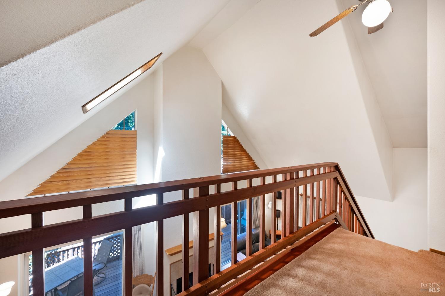 Detail Gallery Image 13 of 34 For 14529 Canyon 2 Rd, Guerneville,  CA 95446 - 3 Beds | 2 Baths