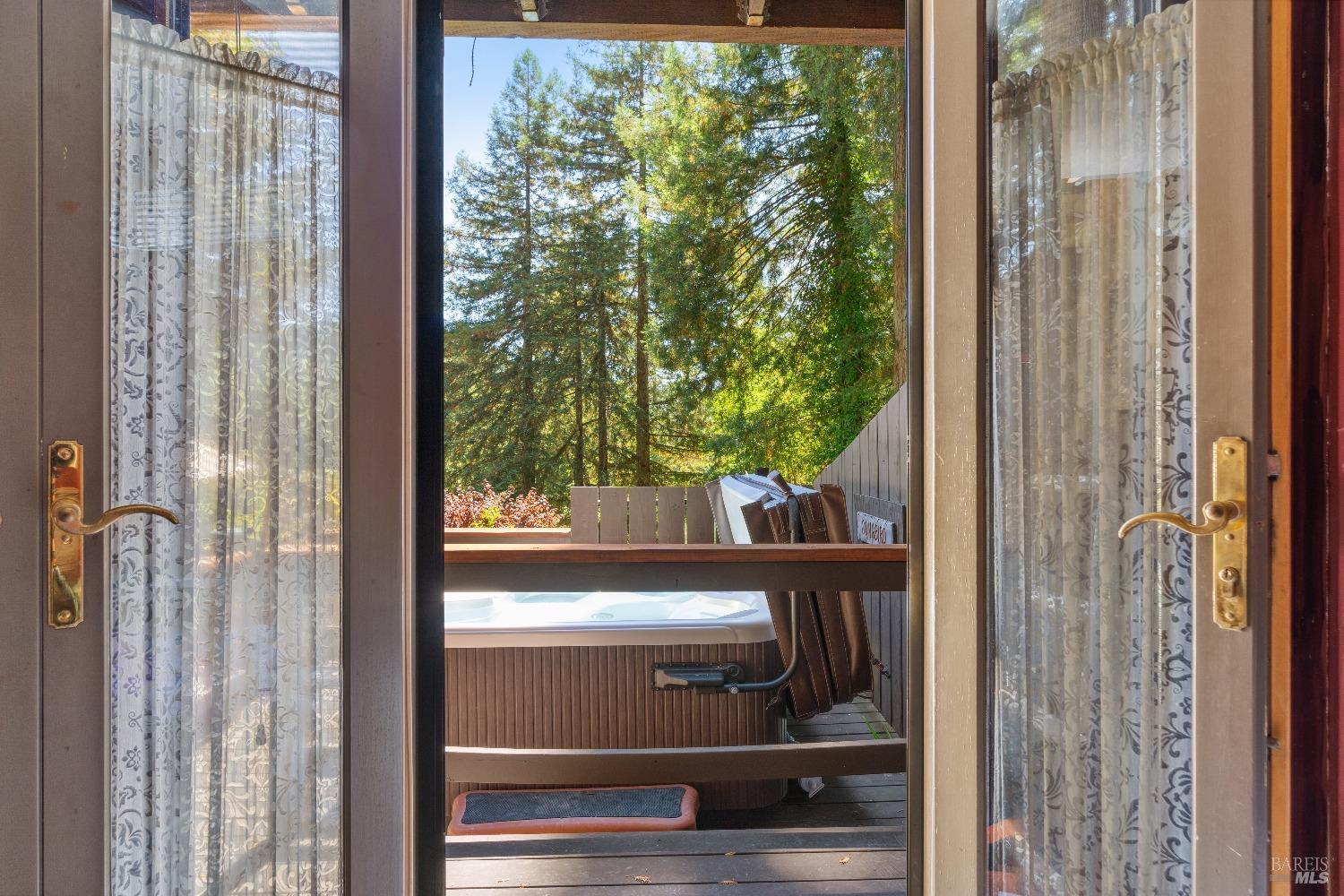 Detail Gallery Image 19 of 34 For 17815 Old Monte Rio Rd, Guerneville,  CA 95446 - 2 Beds | 1/1 Baths