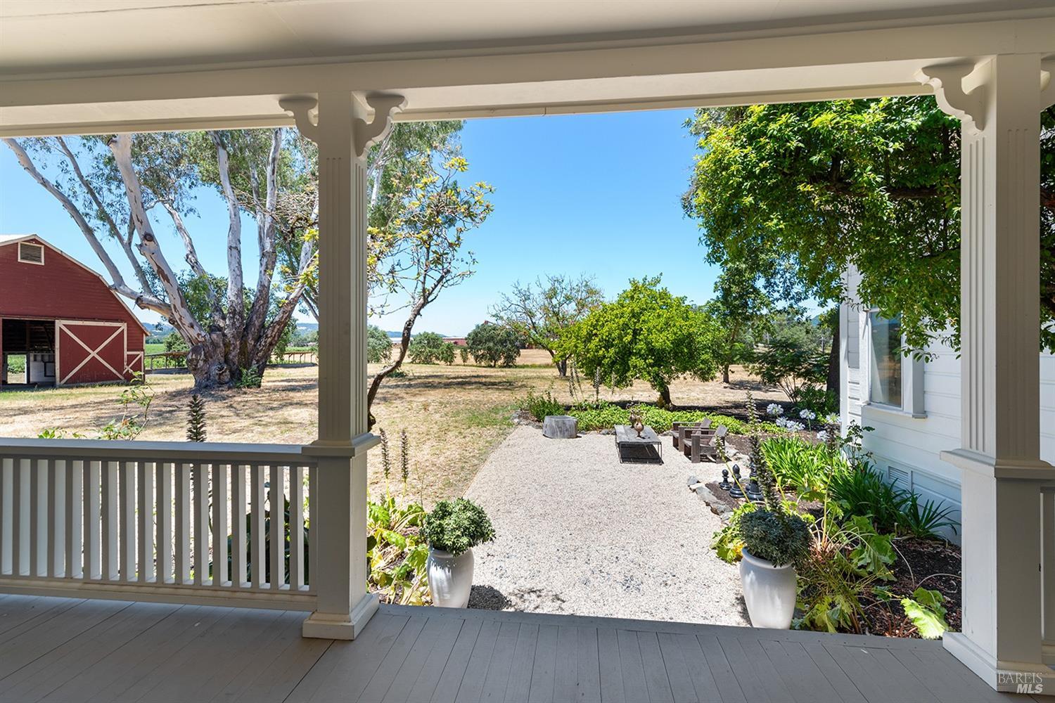 Detail Gallery Image 35 of 43 For 11971 Old Redwood Hwy, Healdsburg,  CA 95448 - 3 Beds | 2/1 Baths