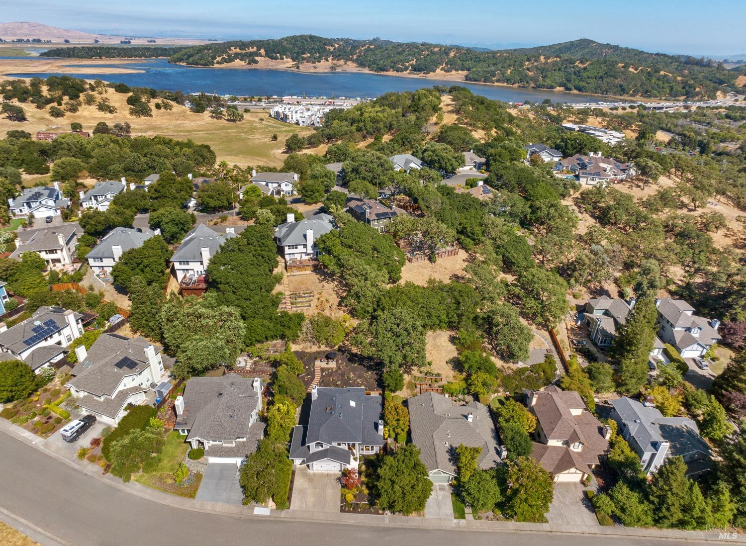 Detail Gallery Image 36 of 40 For 448 Wood Hollow Dr, Novato,  CA 94945 - 4 Beds | 3 Baths