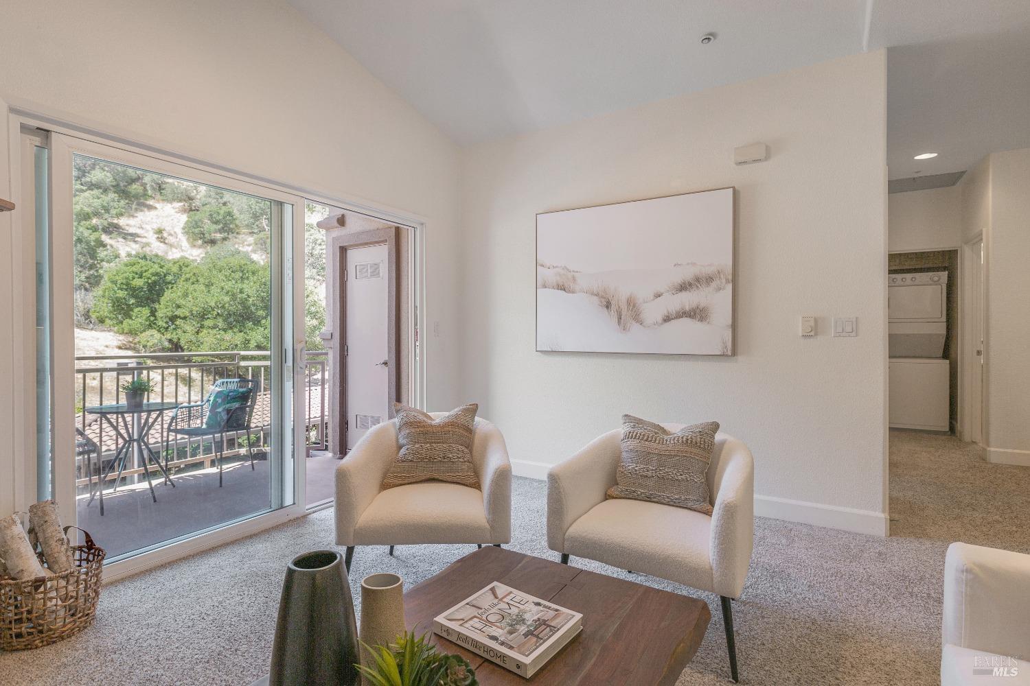 Detail Gallery Image 5 of 19 For 401 North Ave #309,  San Rafael,  CA 94903 - 1 Beds | 1 Baths