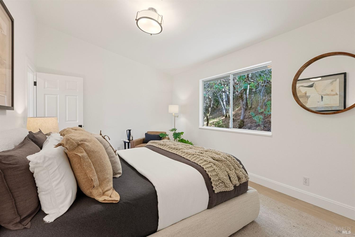 Detail Gallery Image 37 of 57 For 25 Red Rock Way, San Rafael,  CA 94903 - 3 Beds | 2/1 Baths