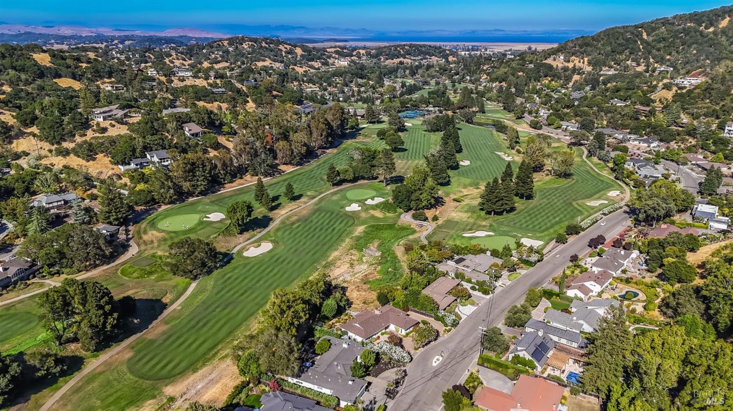 Detail Gallery Image 36 of 36 For 500 Fairway Dr, Novato,  CA 94949 - 3 Beds | 2 Baths