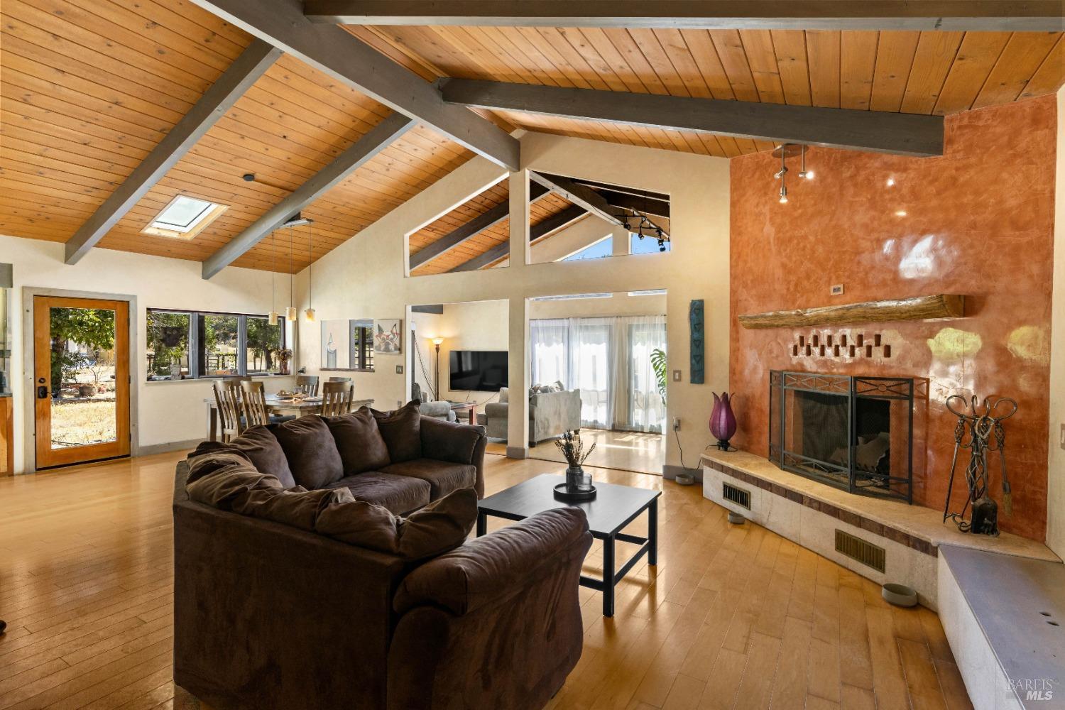 Detail Gallery Image 18 of 68 For 2400 Clover Valley Rd, Upper Lake,  CA 95485 - 4 Beds | 4 Baths