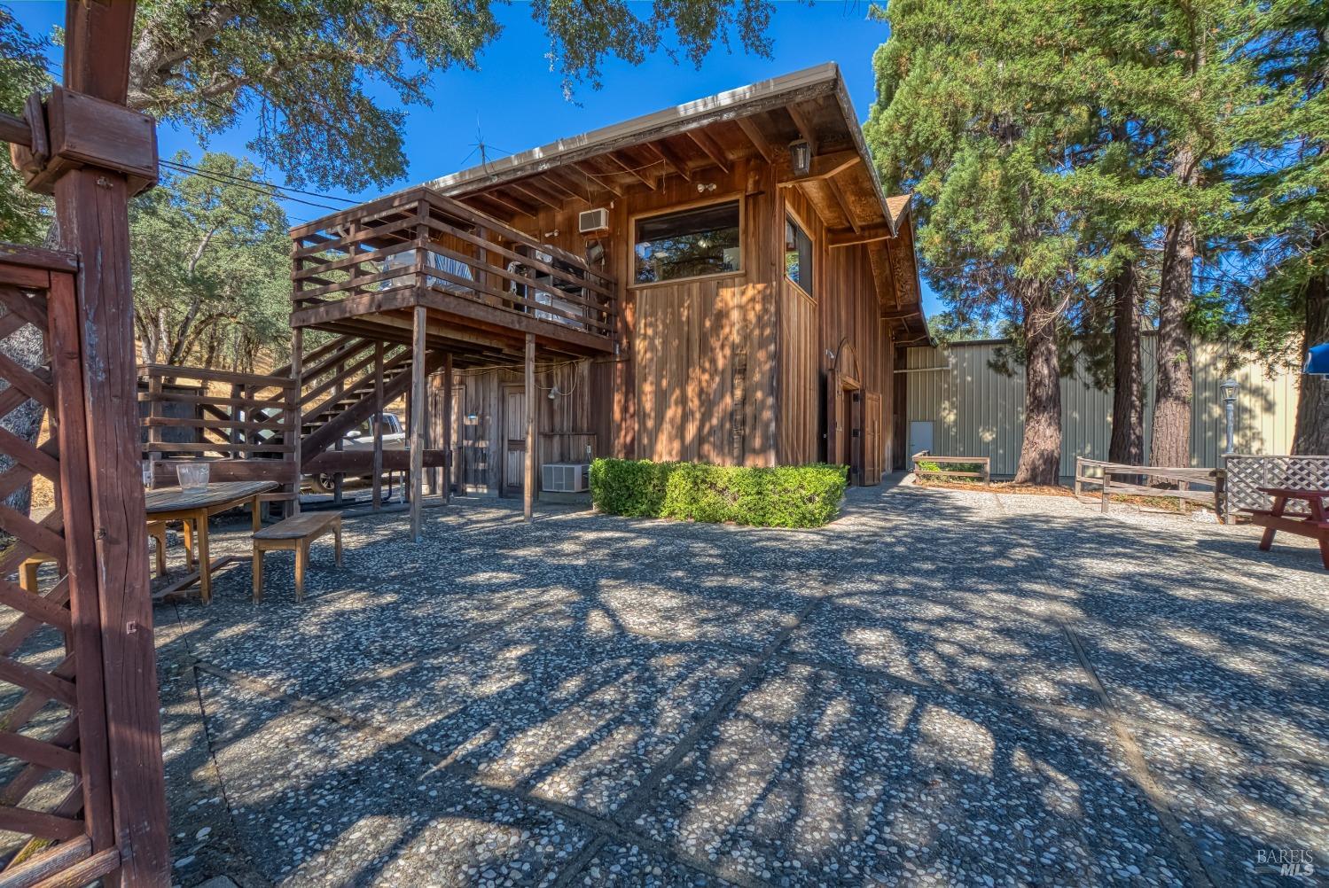 Detail Gallery Image 5 of 56 For 11171 S State Highway 29 Unkn, Lower Lake,  CA 95457 - 1 Beds | 2/1 Baths