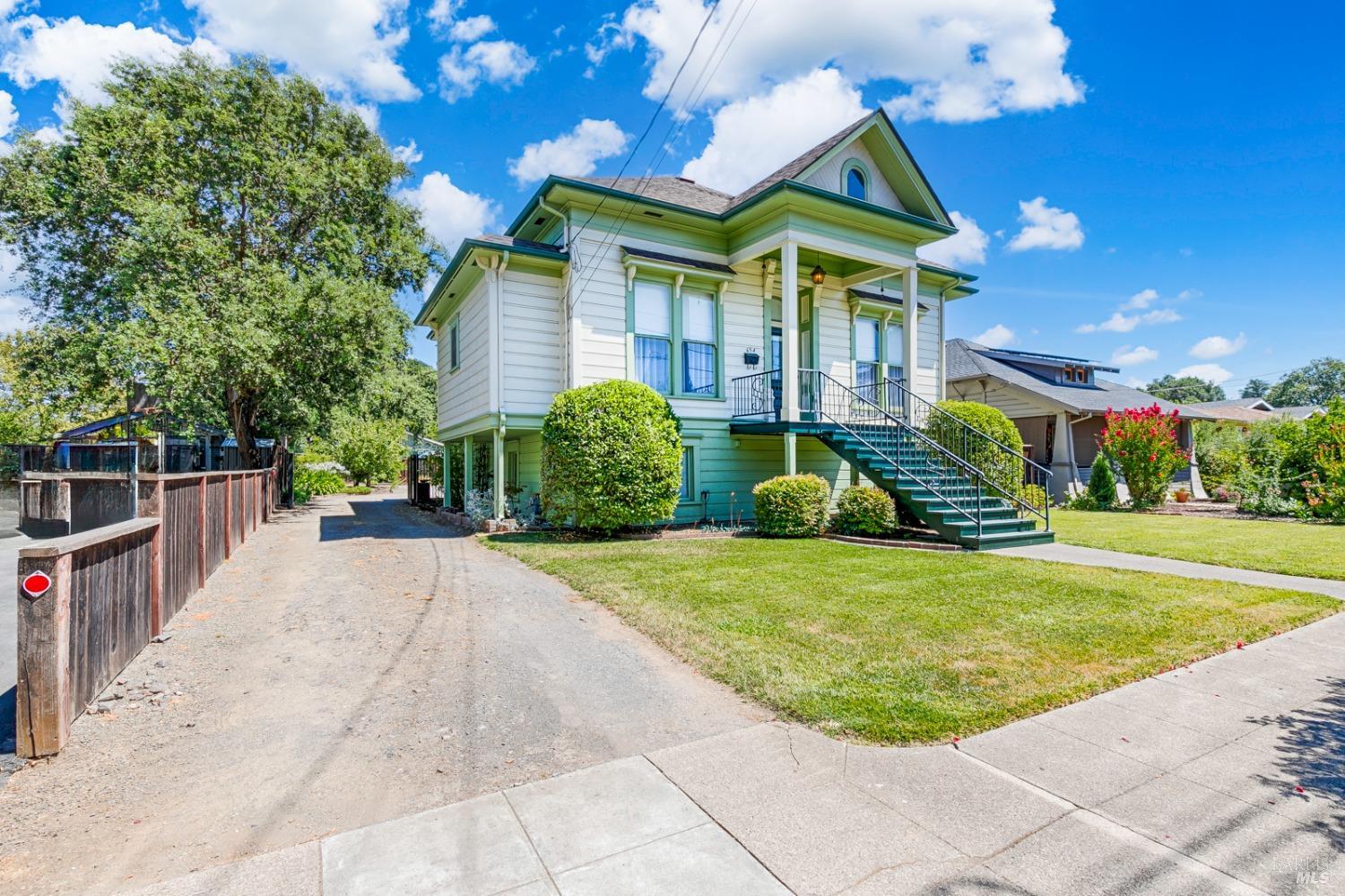 Detail Gallery Image 1 of 1 For 654 King St, Santa Rosa,  CA 95404 - 3 Beds | 2/1 Baths