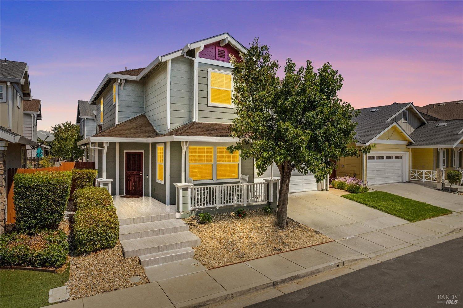 Detail Gallery Image 1 of 1 For 985 Countrywood Cir, Vacaville,  CA 95687 - 4 Beds | 2/1 Baths