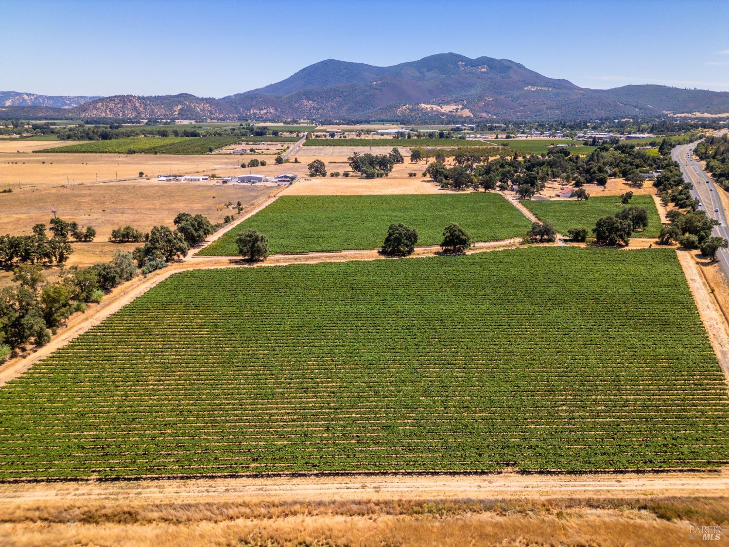 Detail Gallery Image 15 of 32 For 4635 Renfro Dr, Lakeport,  CA 95453 - 2 Beds | 2 Baths