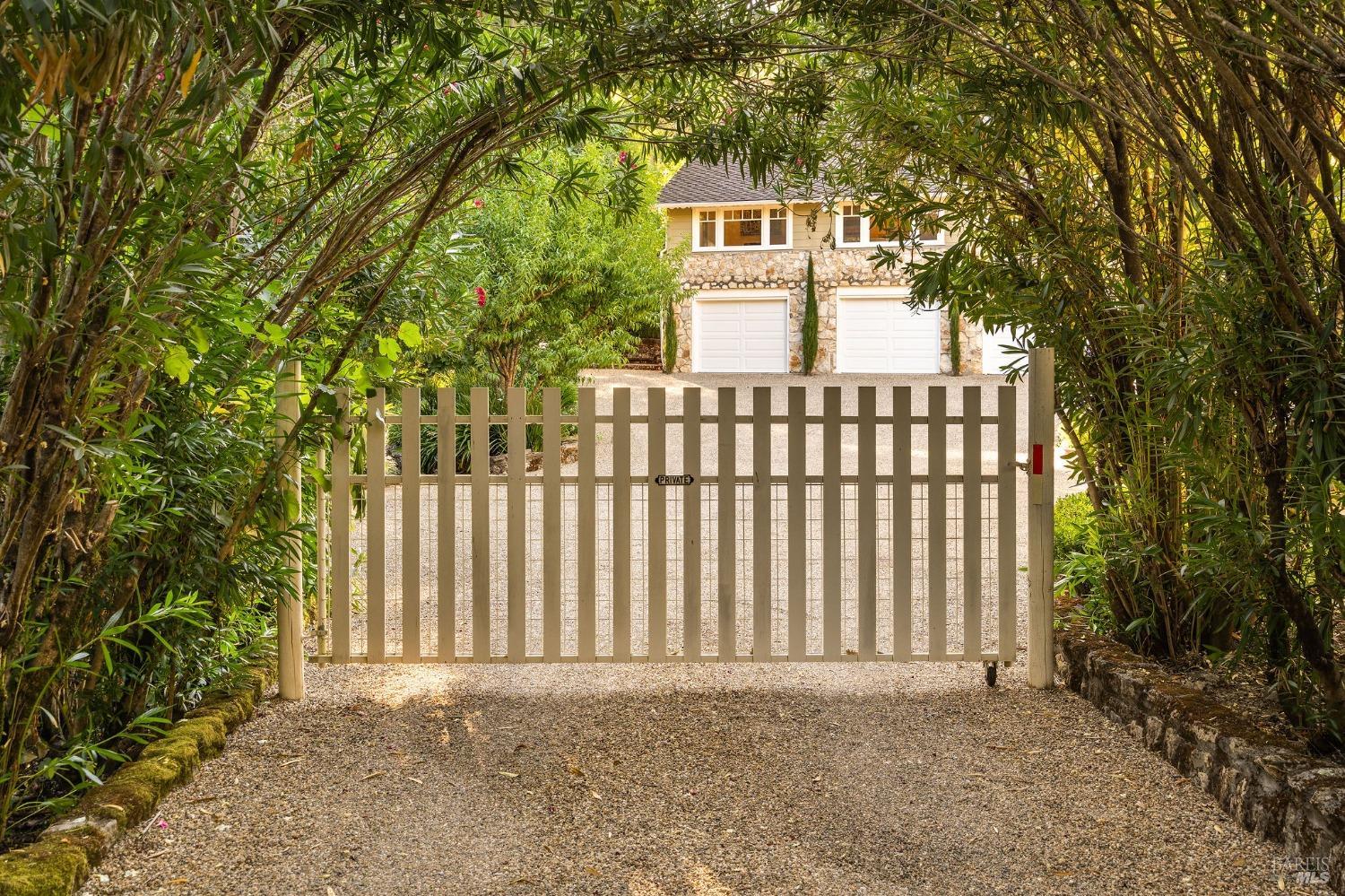 Detail Gallery Image 53 of 55 For 1450 Diamond Mountain Rd, Calistoga,  CA 94515 - 4 Beds | 4/1 Baths