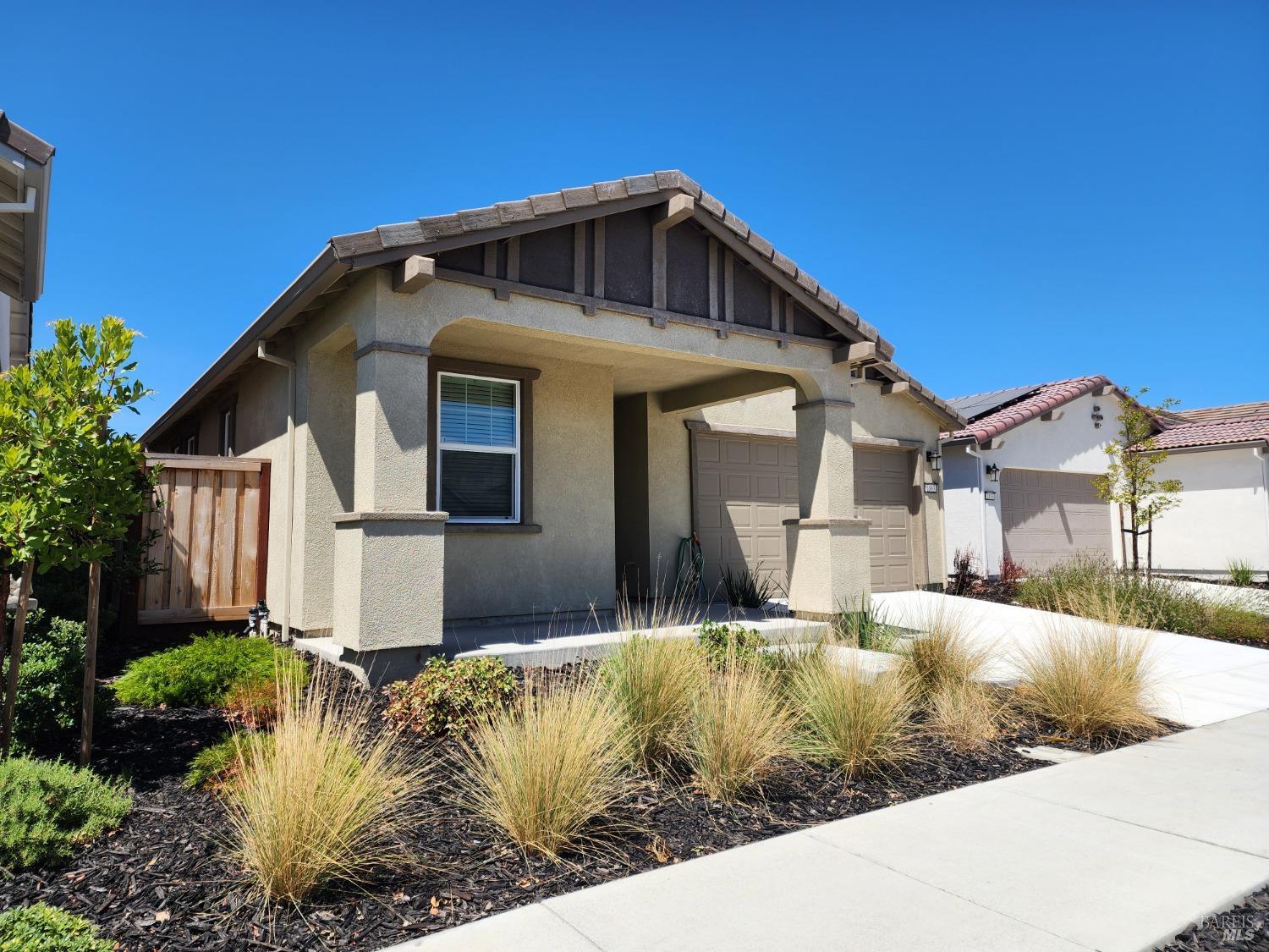 Detail Gallery Image 3 of 54 For 2383 Espana Ln, Rio Vista,  CA 94571 - 2 Beds | 2 Baths