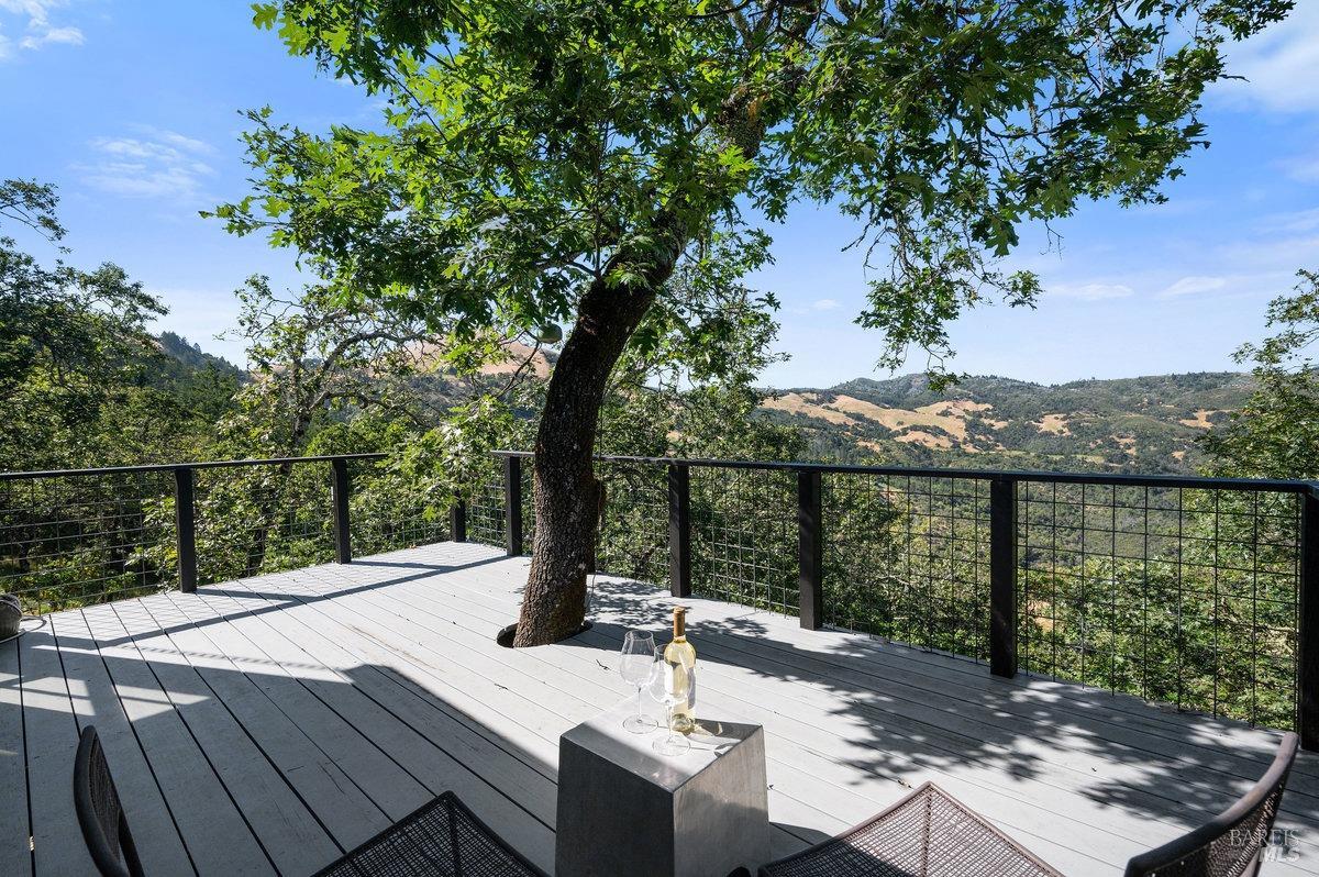 Detail Gallery Image 17 of 92 For 351 Wall Rd, Napa,  CA 94558 - 2 Beds | 2 Baths