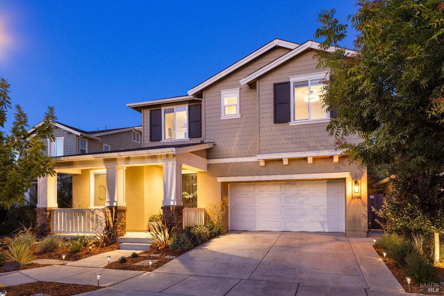 Detail Gallery Image 1 of 34 For 1586 Alegra Pl, Santa Rosa,  CA 95403 - 4 Beds | 2/1 Baths