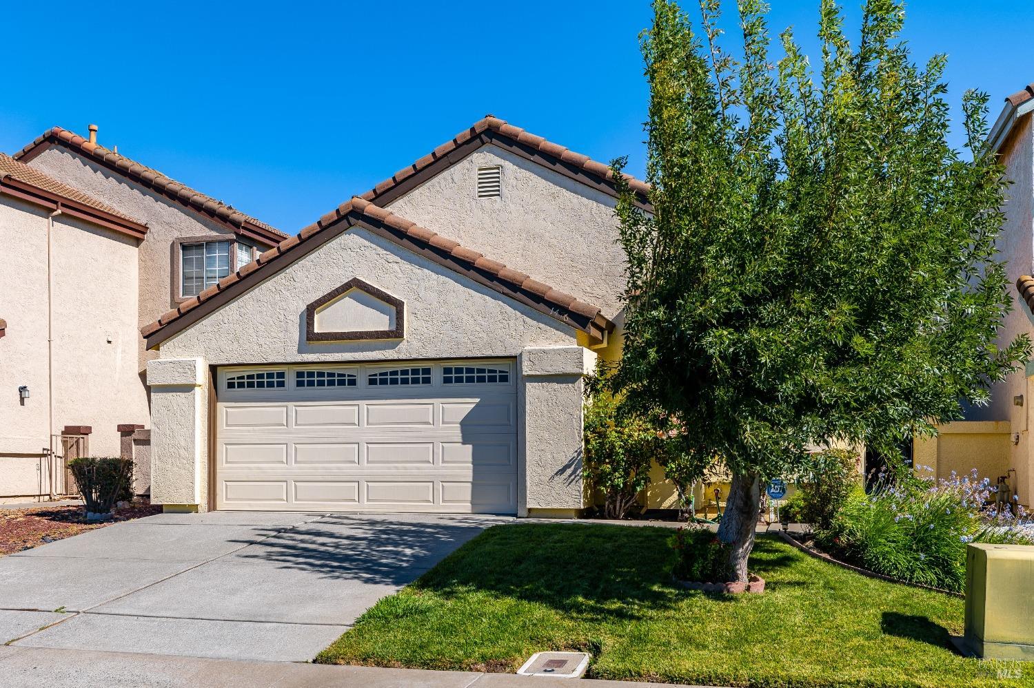 Detail Gallery Image 1 of 1 For 1476 Whitby Way, Suisun City,  CA 94585 - 3 Beds | 2 Baths