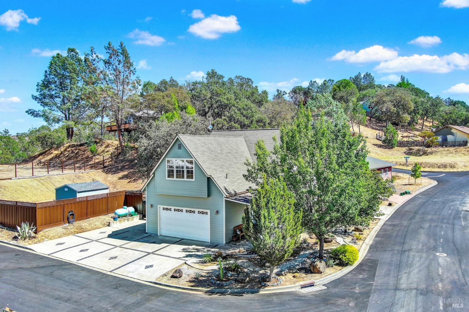 Detail Gallery Image 1 of 1 For 205 Jasmine Ct, Napa,  CA 94558 - 3 Beds | 2 Baths