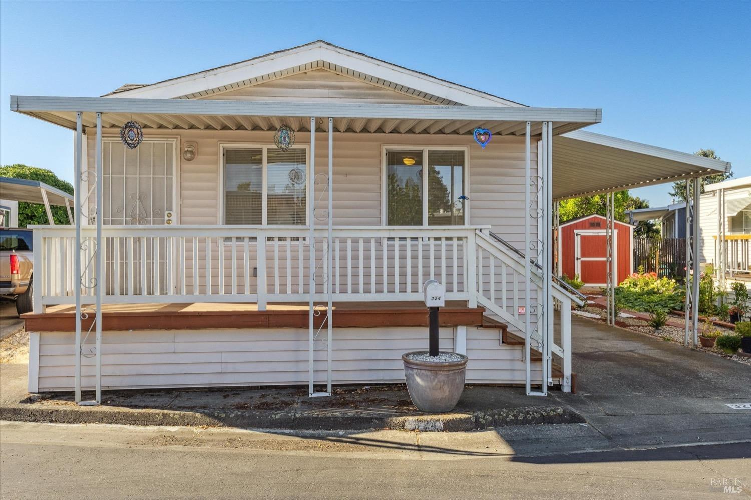 Detail Gallery Image 1 of 1 For 324 Aileen Ave, Santa Rosa,  CA 95407 - 2 Beds | 2 Baths