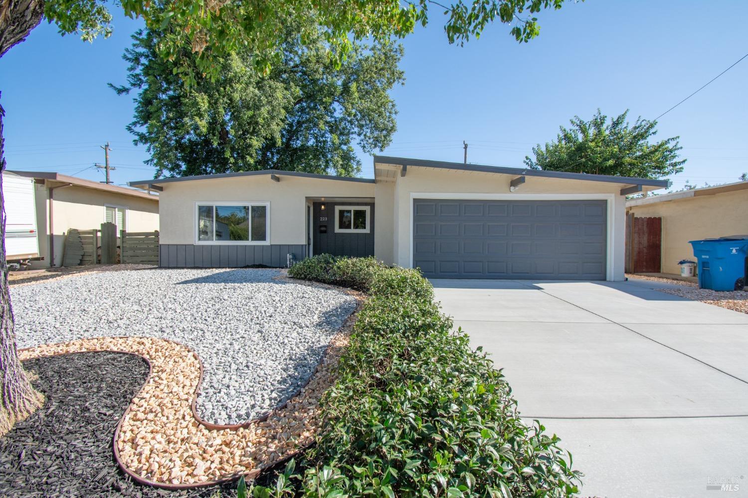 Detail Gallery Image 1 of 1 For 223 Deodara St, Vacaville,  CA 95688 - 3 Beds | 2 Baths