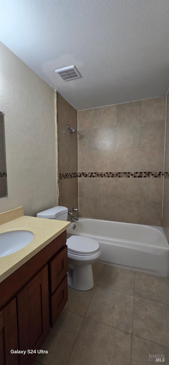 Detail Gallery Image 10 of 13 For 333 Pintail Dr, Suisun City,  CA 94585 - 4 Beds | 2 Baths