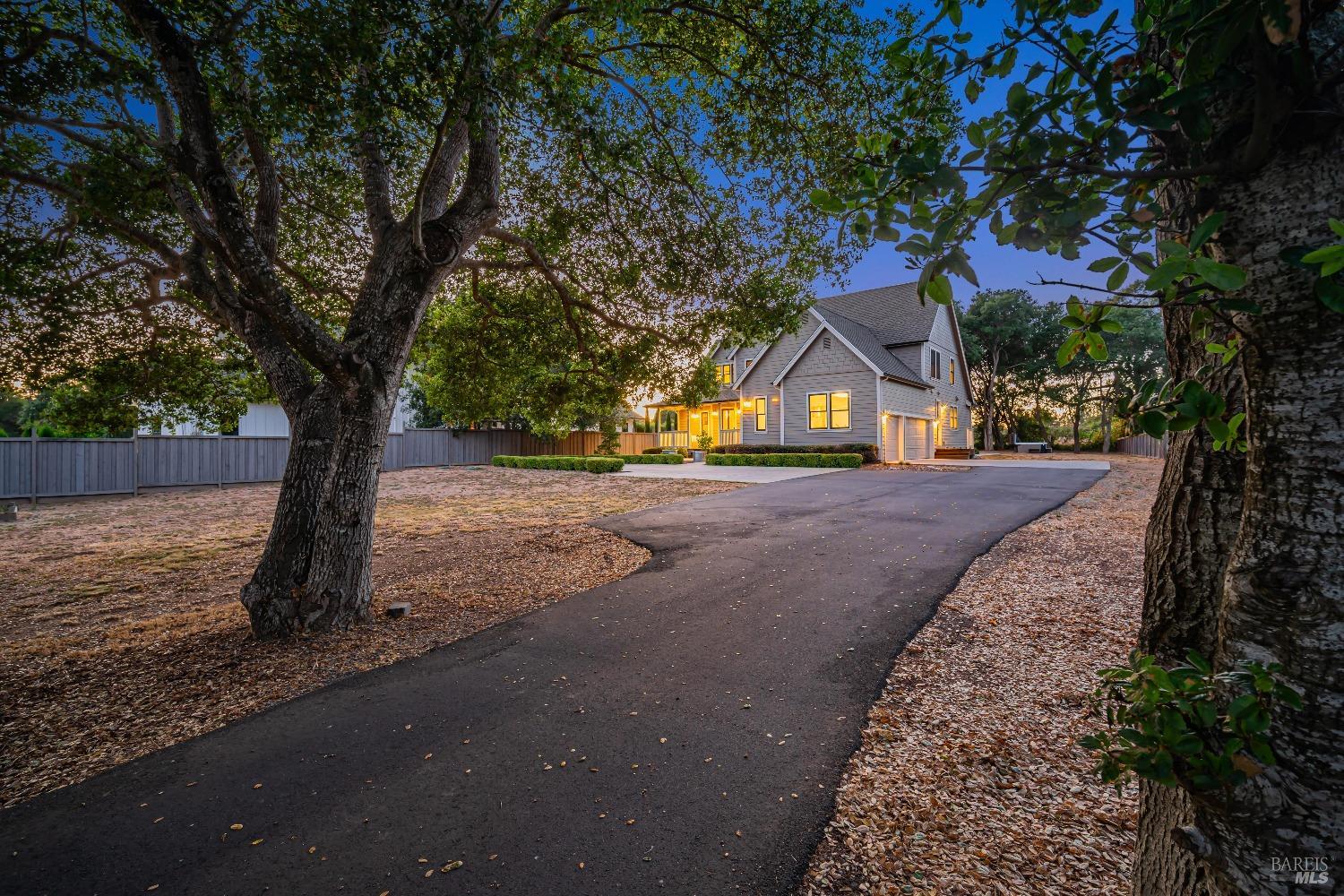 Detail Gallery Image 37 of 43 For 1040 Bloomfield Rd, Sebastopol,  CA 95472 - 4 Beds | 3/1 Baths