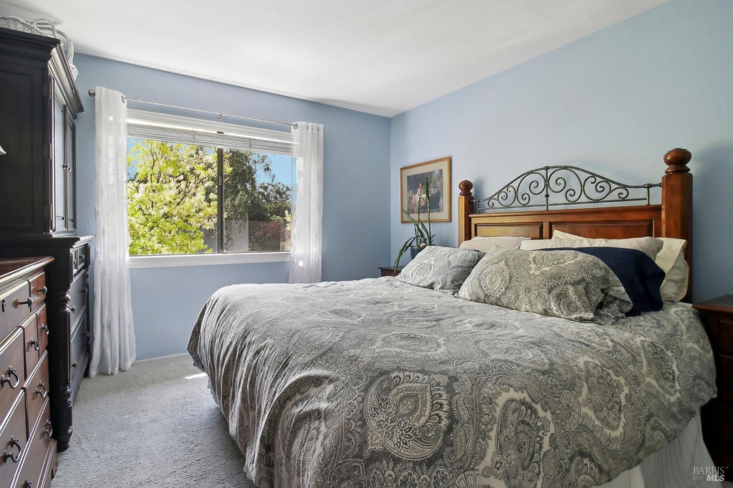 Detail Gallery Image 26 of 37 For 900 Cambridge Dr #18,  Benicia,  CA 94510 - 2 Beds | 1 Baths