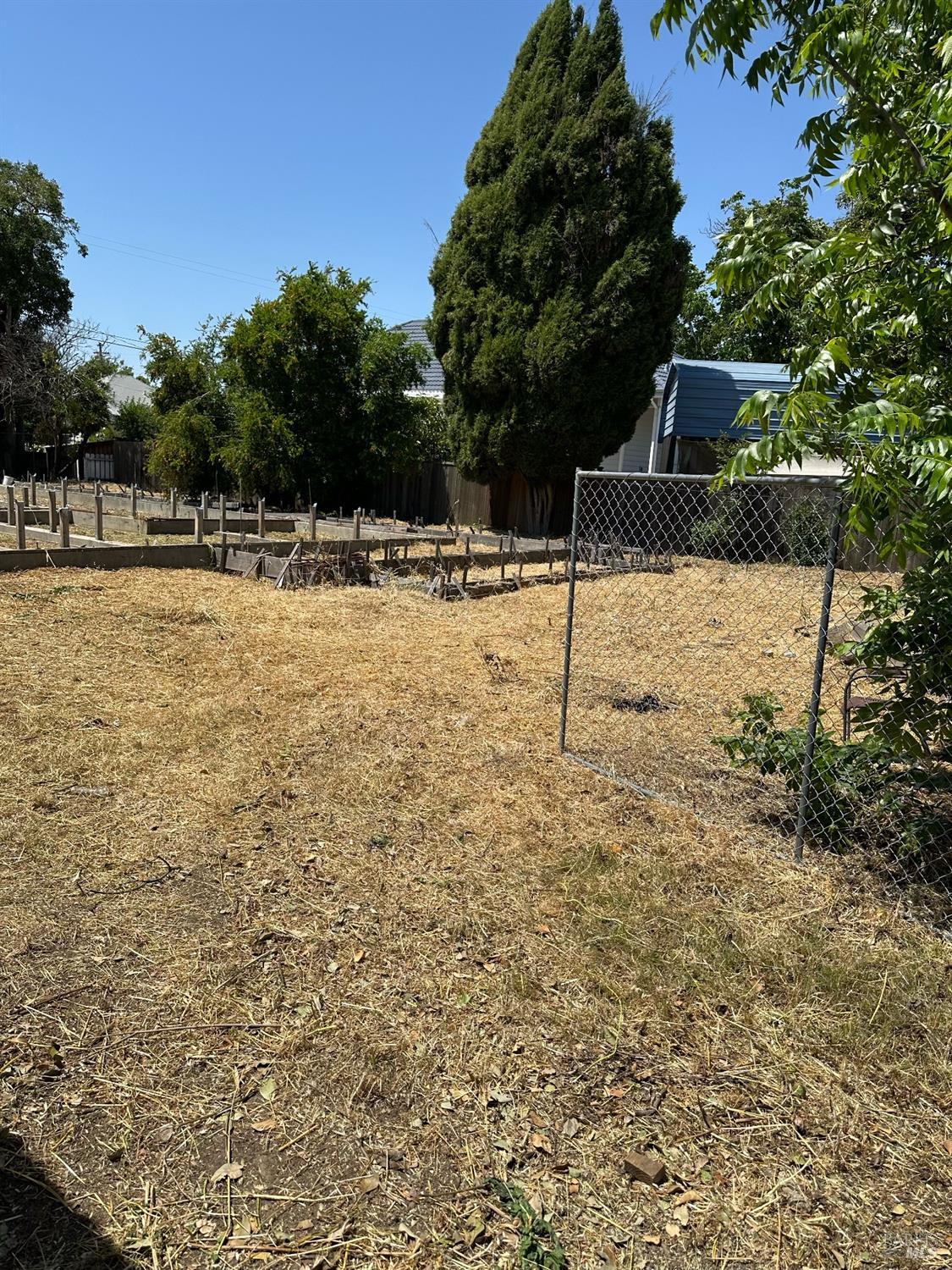 S 1st Street, Dixon, California image 13