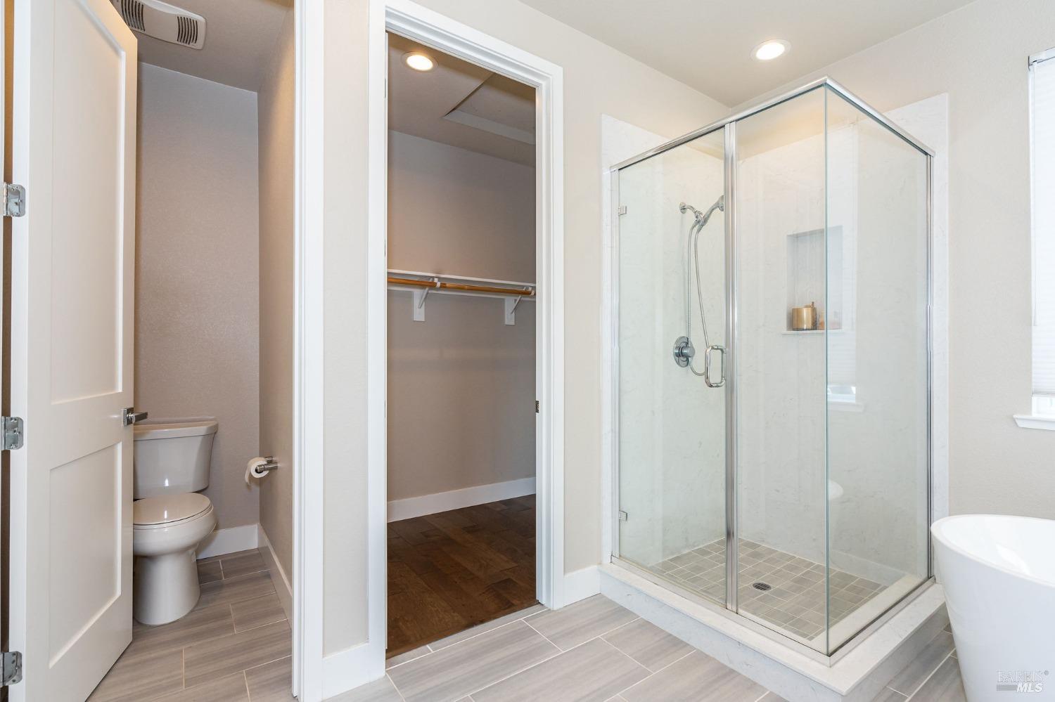 Detail Gallery Image 53 of 75 For 1864 Crimson Ln, Santa Rosa,  CA 95403 - 4 Beds | 3/1 Baths