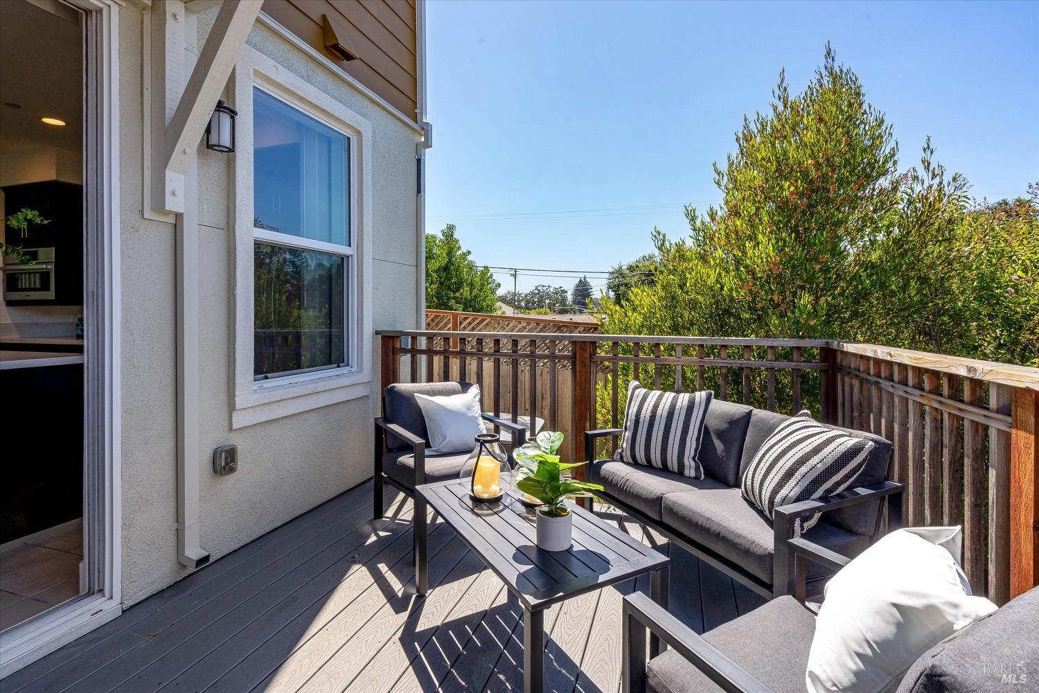 Detail Gallery Image 31 of 31 For 4608 Tavares Ln, Santa Rosa,  CA 95409 - 4 Beds | 2/1 Baths