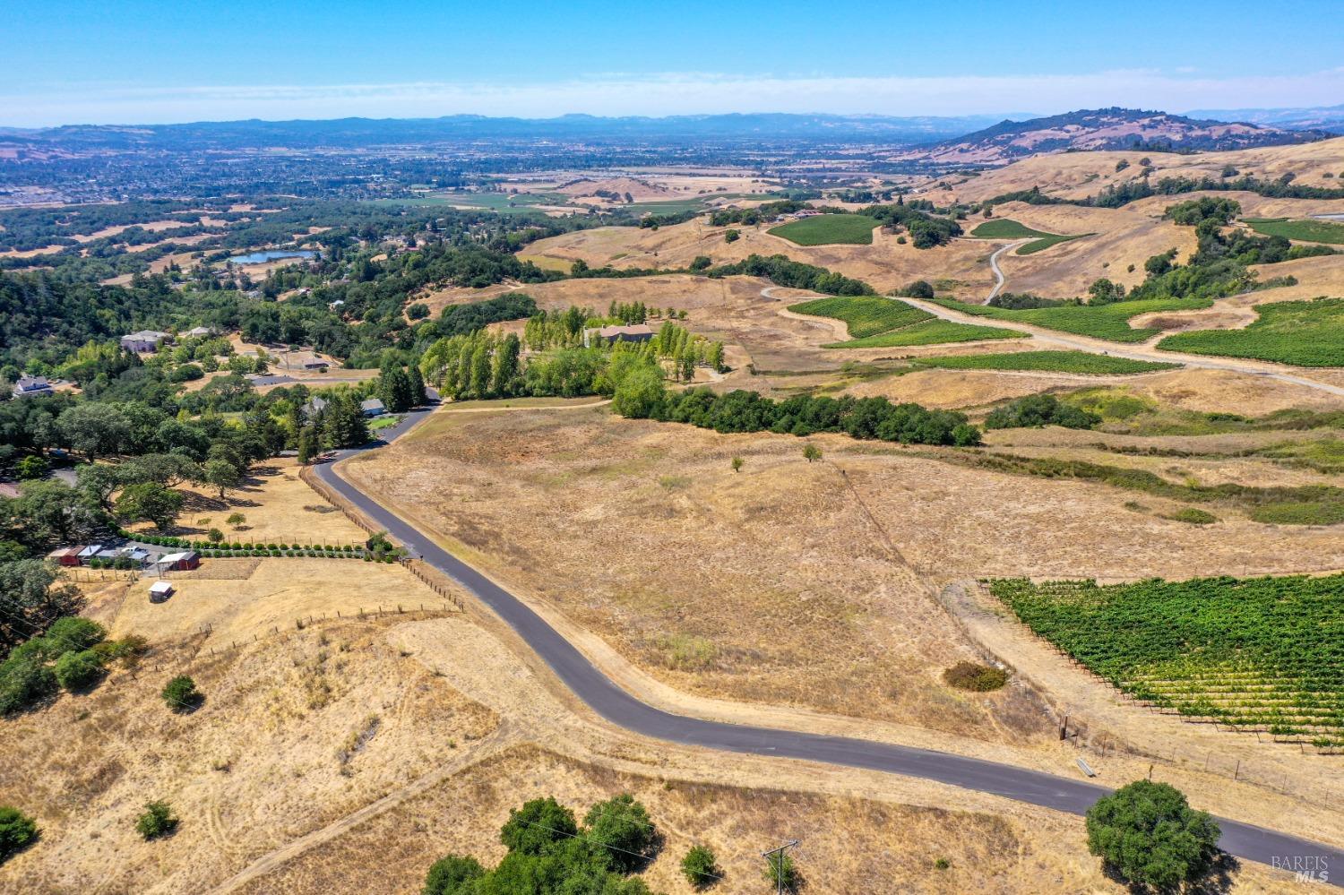 Detail Gallery Image 67 of 85 For 5454 Hillsborough Dr, Petaluma,  CA 94954 - 8 Beds | 6 Baths