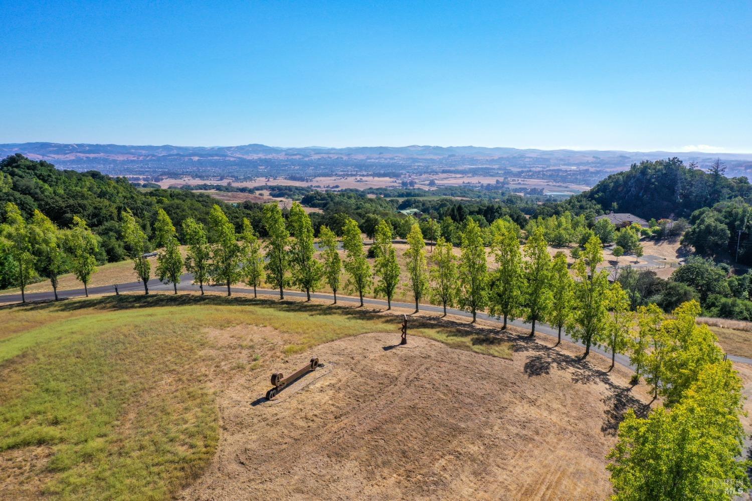 Detail Gallery Image 63 of 85 For 5454 Hillsborough Dr, Petaluma,  CA 94954 - 8 Beds | 6 Baths