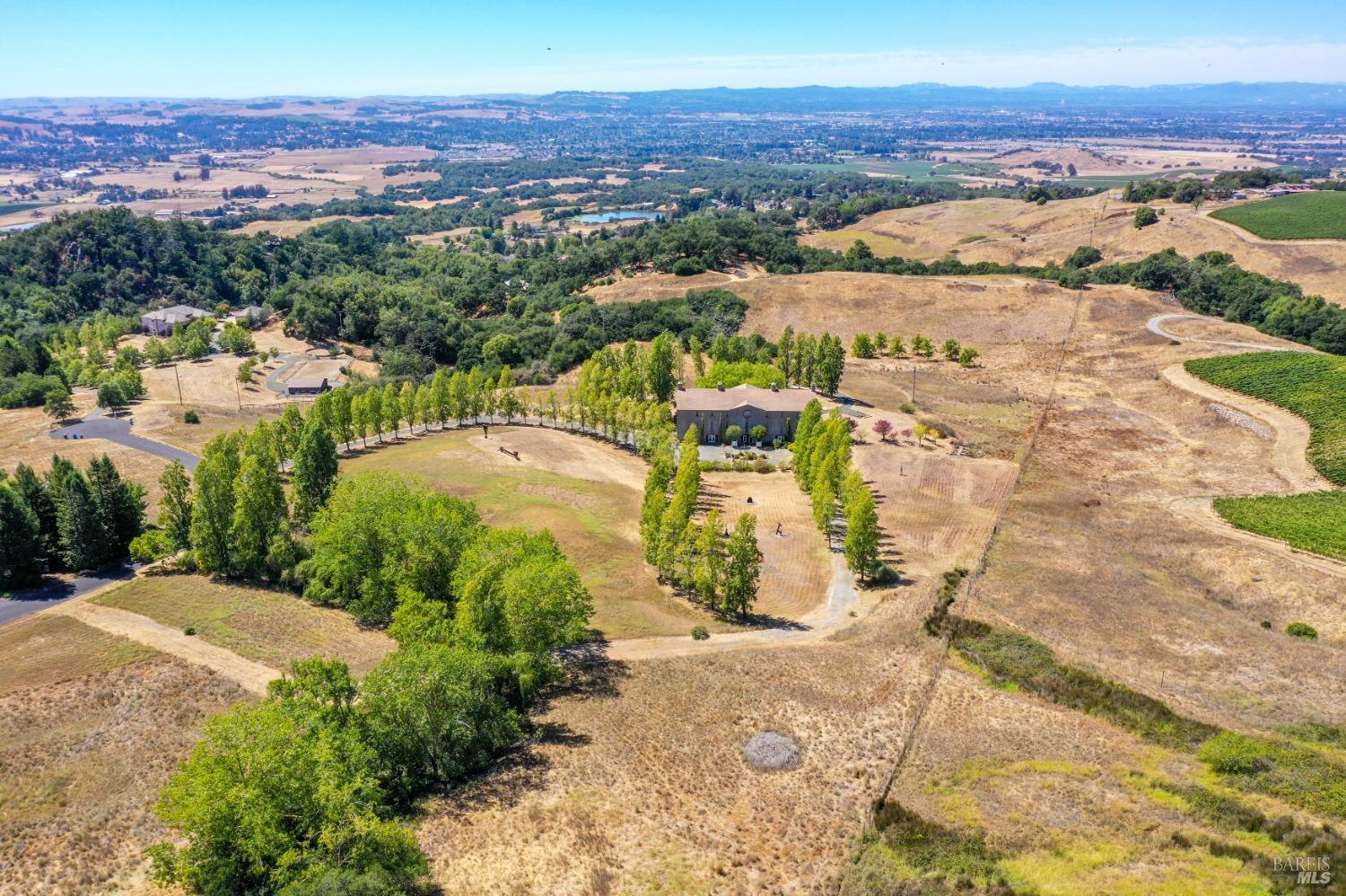 Detail Gallery Image 70 of 85 For 5454 Hillsborough Dr, Petaluma,  CA 94954 - 8 Beds | 6 Baths