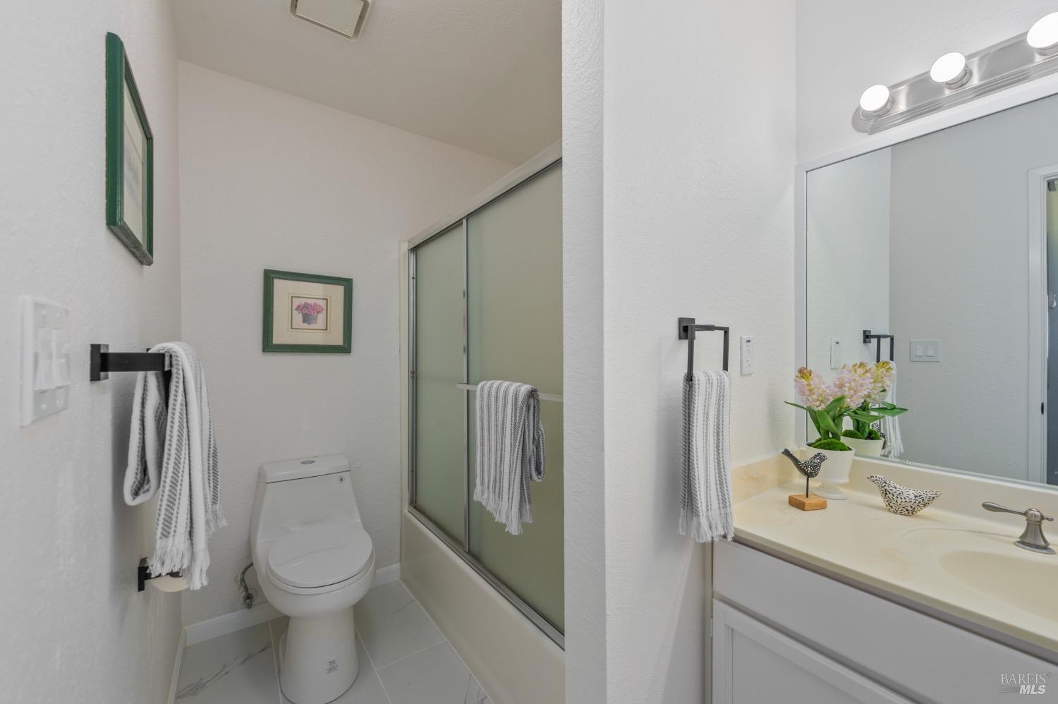 Detail Gallery Image 18 of 32 For 270 Channing Way #11,  San Rafael,  CA 94903 - 1 Beds | 1 Baths