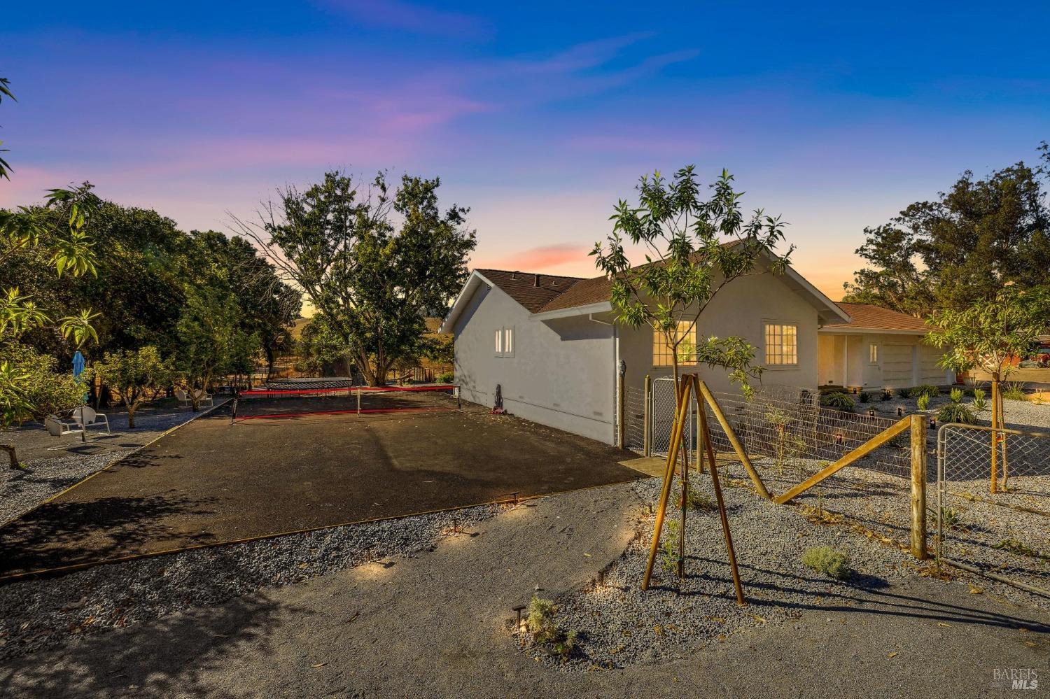 Detail Gallery Image 82 of 83 For 223 Wilson Hill Rd, Petaluma,  CA 94952 - 3 Beds | 3/1 Baths