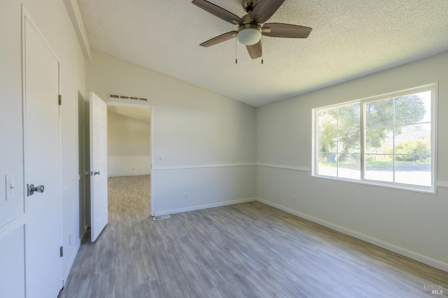 Detail Gallery Image 17 of 77 For 6281 S Horseshoe Cir, Potter Valley,  CA 95469 - 3 Beds | 2 Baths