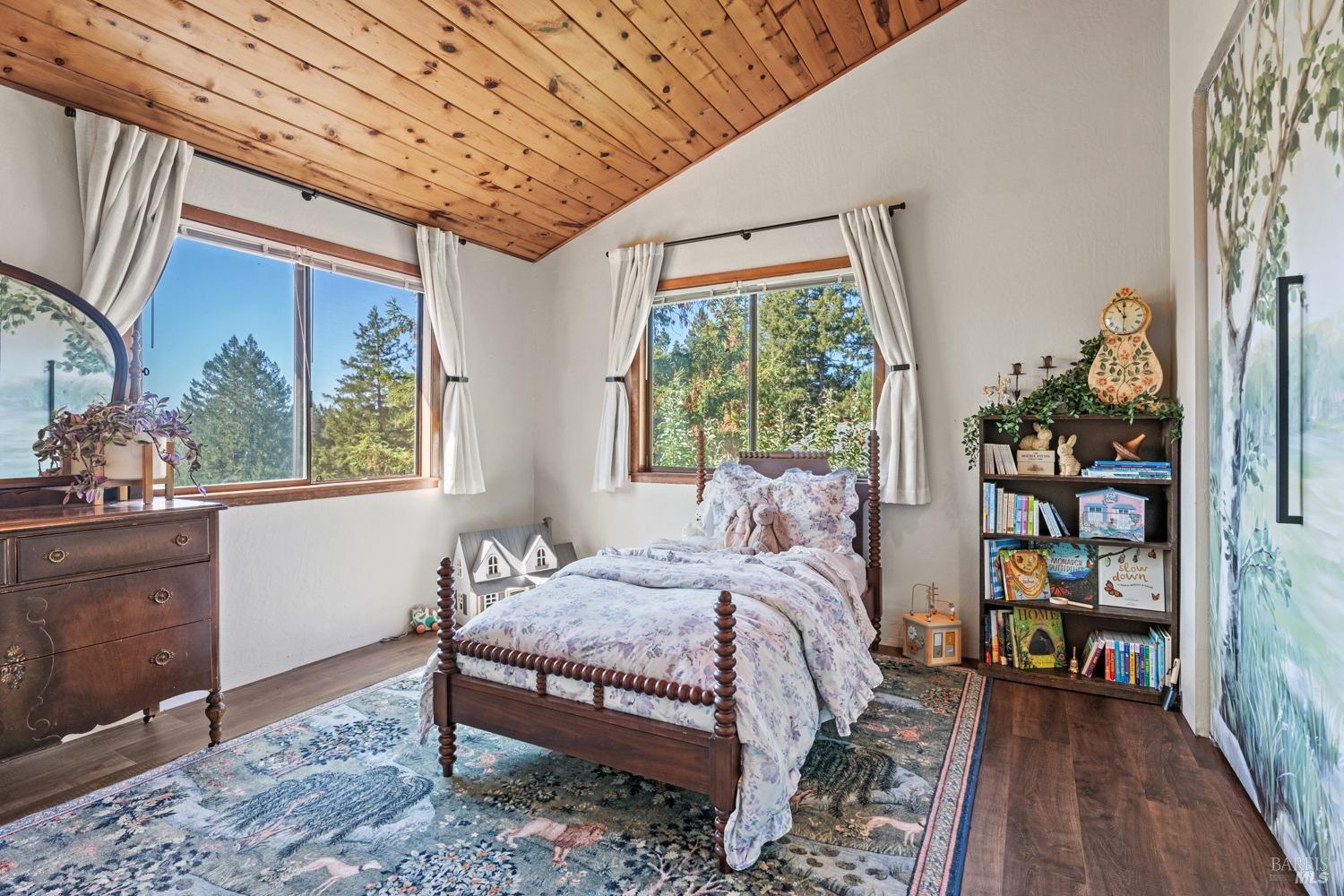 Detail Gallery Image 20 of 22 For 1531 Casteel Dr, Willits,  CA 95490 - 3 Beds | 2 Baths