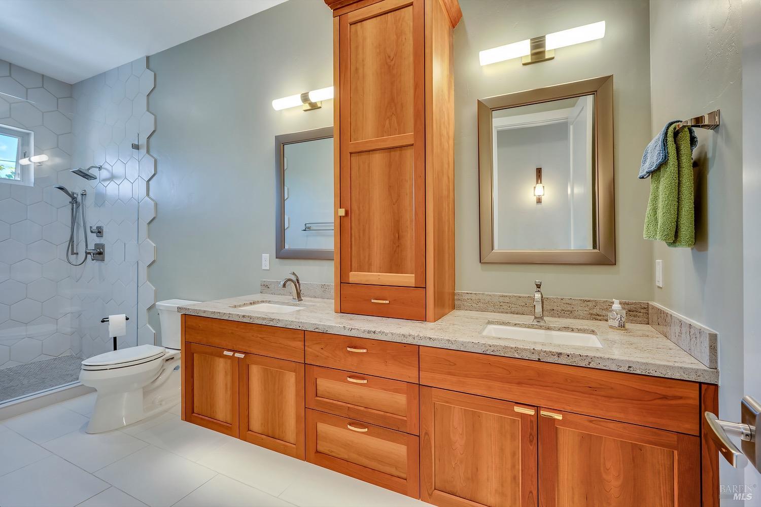 Detail Gallery Image 24 of 50 For 1335 Wikiup Dr, Santa Rosa,  CA 95403 - 4 Beds | 2/1 Baths