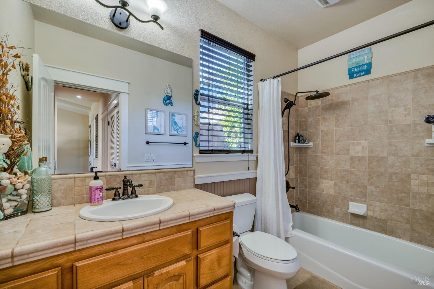 Detail Gallery Image 12 of 33 For 1258 Wrigley St, Lakeport,  CA 95453 - 3 Beds | 2 Baths