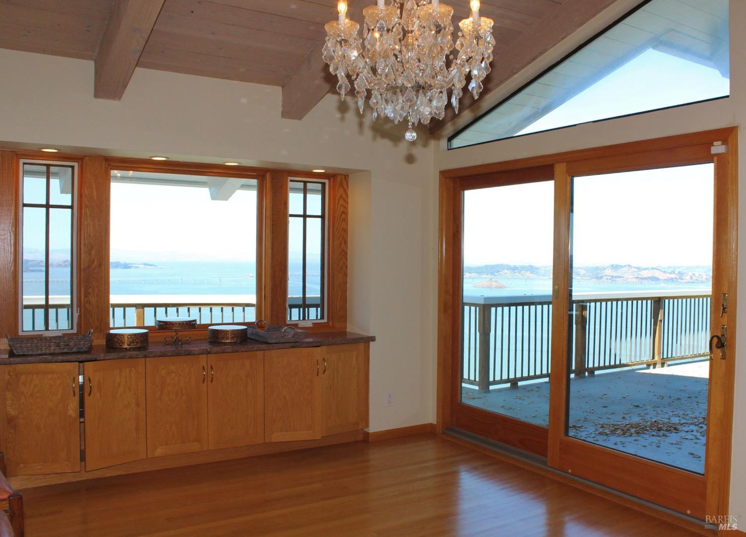 Detail Gallery Image 4 of 15 For 8 Place Moulin Unkn, Tiburon,  CA 94920 - 6 Beds | 5 Baths