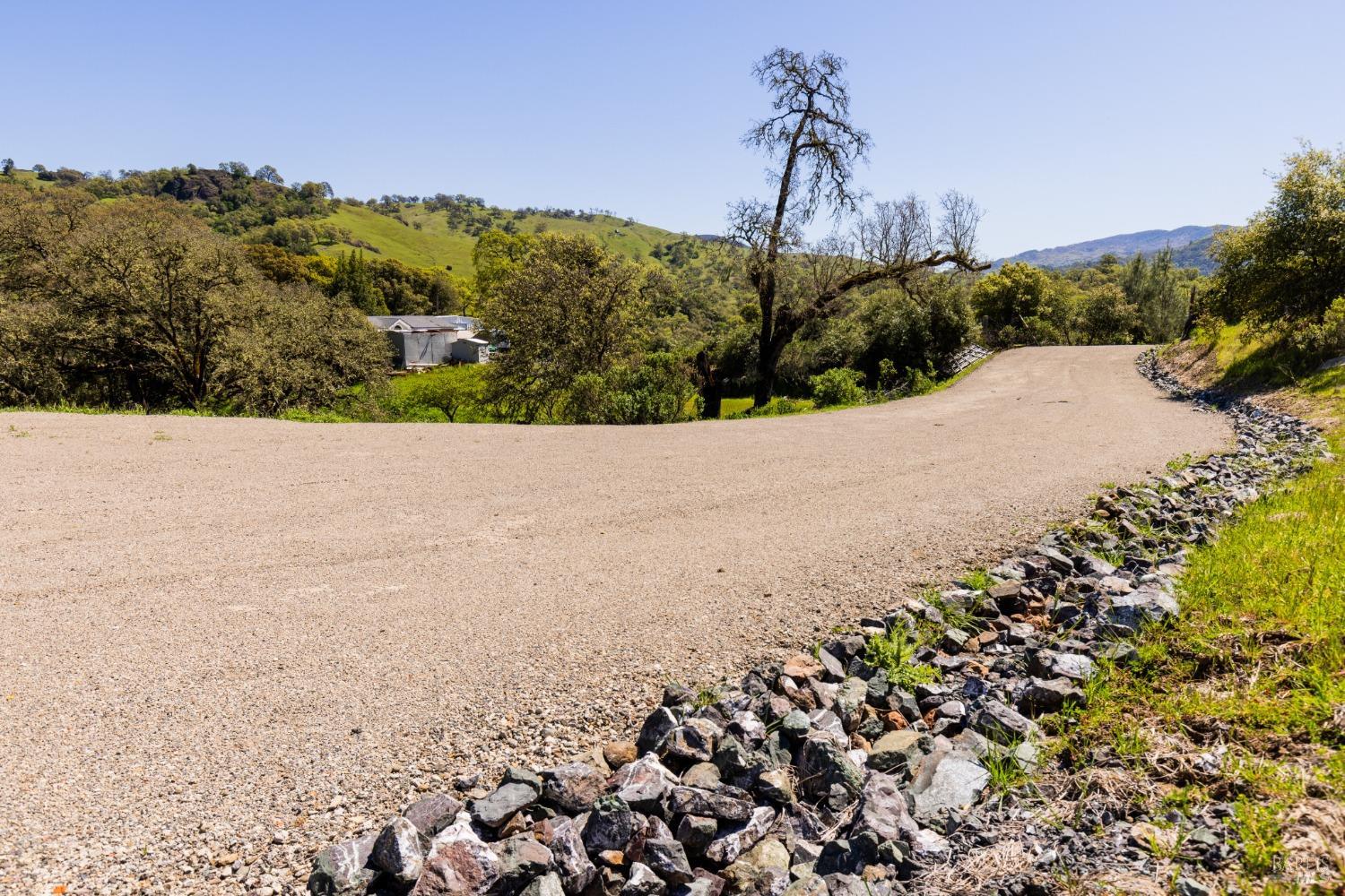 Detail Gallery Image 35 of 77 For 6281 S Horseshoe Cir, Potter Valley,  CA 95469 - 3 Beds | 2 Baths