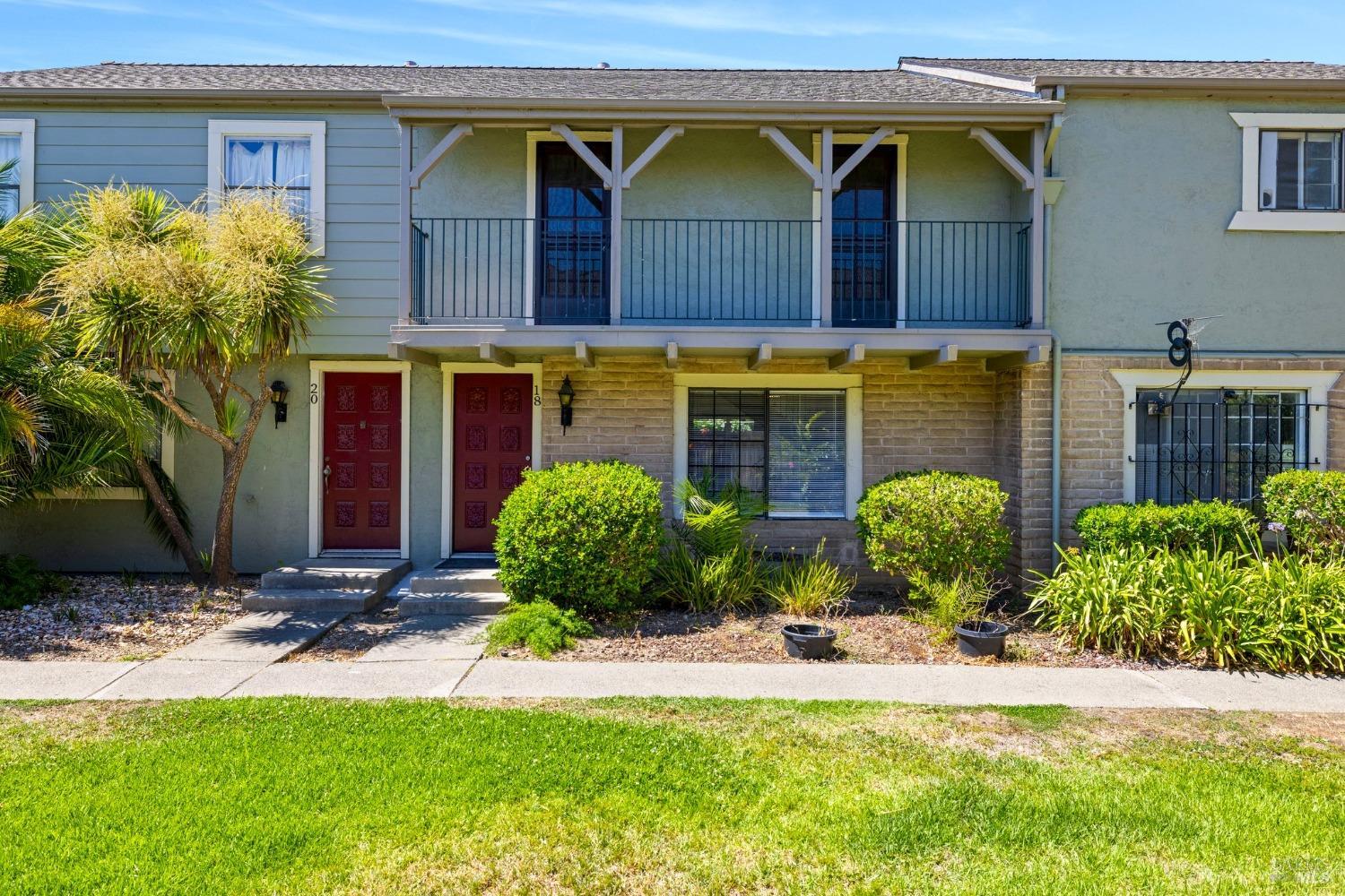 Detail Gallery Image 1 of 1 For 18 Loma Vista Pl, San Rafael,  CA 94901 - 3 Beds | 1/1 Baths