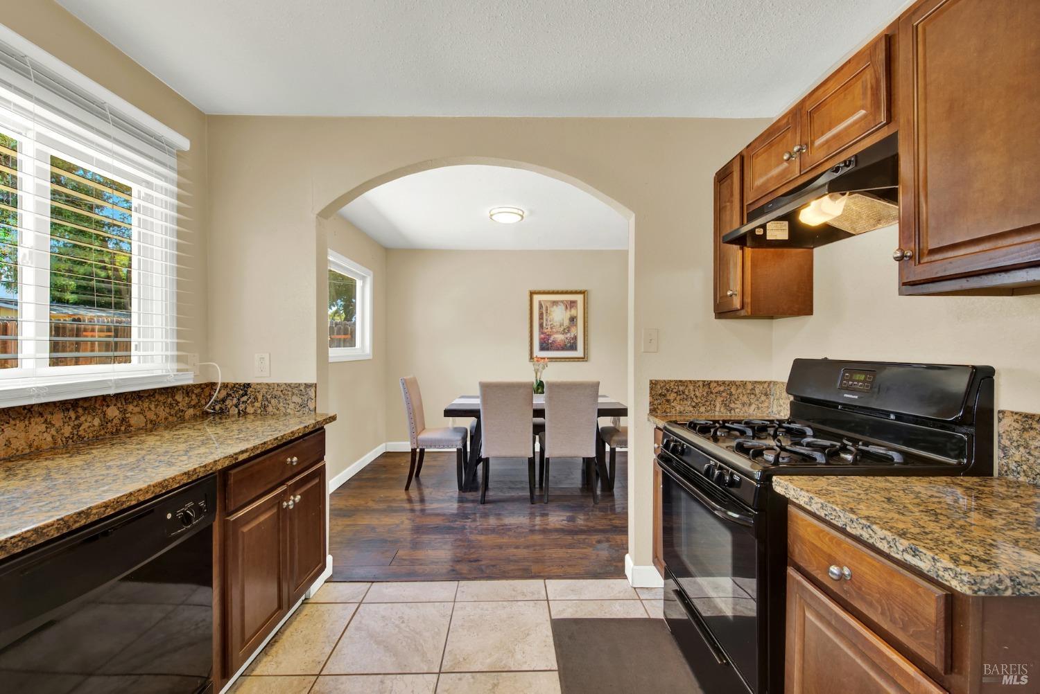 Detail Gallery Image 18 of 45 For 348 Wyoming St, Fairfield,  CA 94533 - 3 Beds | 1 Baths