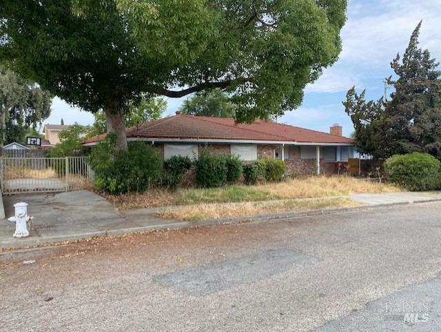 Detail Gallery Image 1 of 1 For 900 Orchard Ln, Antioch,  CA 94509 - 4 Beds | 2/1 Baths